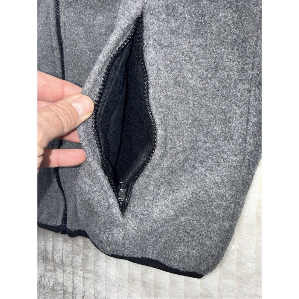 Marmot Vest Mens Medium Gray Black Polartec Fleece Lined Full Zip Hand‎ Pockets - Picture 8 of 10